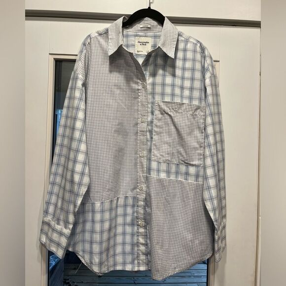 NWT Abercrombie and Fitch‎ women’s oversized button up mixed plaid size S - Picture 1 of 8